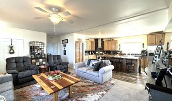 120 Willow Creek Dr, Battle Mountain, NV 89820