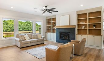 12607 76th Ave, Allendale, MI 49401