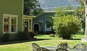 850 Sheridan Ln, Gardnerville, NV 89460
