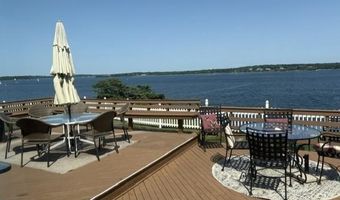 160 Col. John Gardner Rd, Narragansett, RI 02882