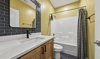 108 Willow Hill Ct, Auburn, KY 42206