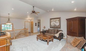 216 W Mountain Ash St, Brandon, SD 57005
