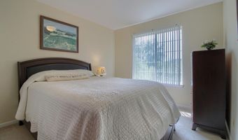 5565 Gallery Park Dr, Ann Arbor, MI 48103