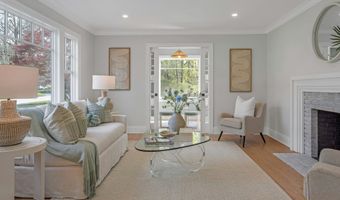 4 Rabbit Ln, Darien, CT 06820