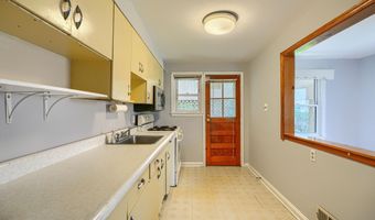 7114 GREENWOOD Ave, Baltimore, MD 21206