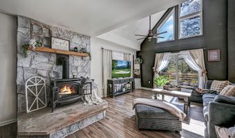 148 POCONO Rd, Albrightsville, PA 18210