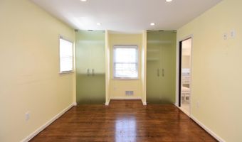 9309 REEF Ct, Alexandria, VA 22309