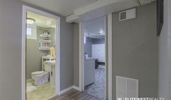 30 N Division St, Cowley, WY 82420