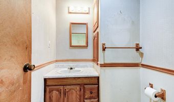 40 LOTUS St, Dover, DE 19901
