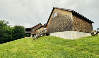 300 Round Up Ln, Bakersfield, MO 65609