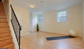 4217 32ND Rd S, Arlington, VA 22206