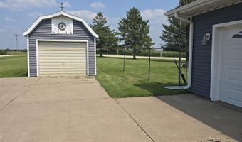 7551 Slabtown Rd, Lancaster, WI 53813