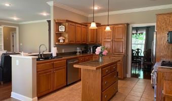368 Lake Rd, Belden, MS 38826