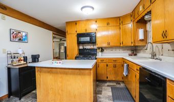 1231 N Kline St, Aberdeen, SD 57401