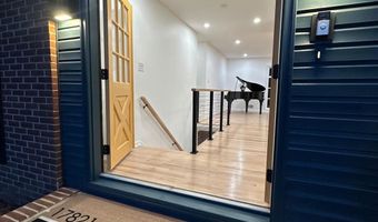 17821 POND Rd, Ashton, MD 20861