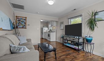 217 W Atlantic Blvd, Atlantic Beach, NC 28512