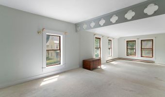 76 Spruce St, Brattleboro, VT 05301