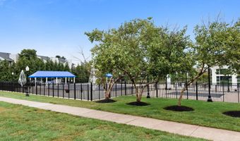 44049 FERNCLIFF Ter, Ashburn, VA 20147