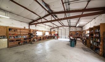 172 Home Pl, Adkins, TX 78101
