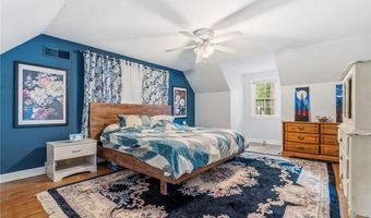 102 Winston Rd, Akron, OH 44313