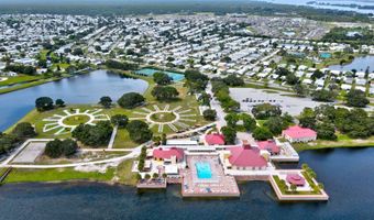 449 Egret Cir, Barefoot Bay, FL 32976