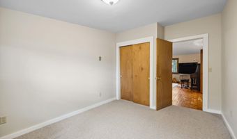 396 Mica Point Rd, Barrington, NH 03825