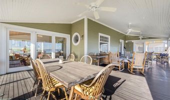 41 Walcott Ave, Jamestown, RI 02835