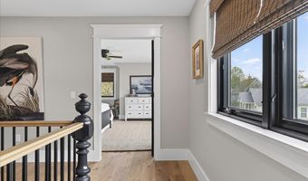 16 Blacks Lndg, Belfast, ME 04915