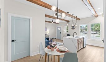 518 First St, Apex, NC 27502