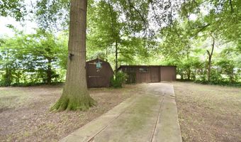 366 N Bells St, Alamo, TN 38001