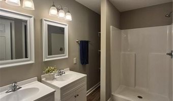 595 Vaughn Rd, Athens, GA 30606