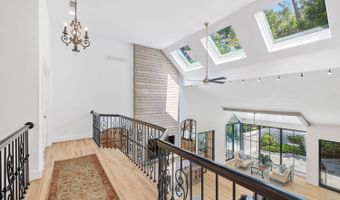 3405 Valley Rd NW, Atlanta, GA 30305