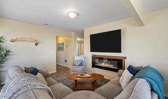 259 S PACIFIC St, Rockaway Beach, OR 97136