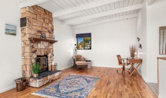 649 Bayview Dr, Aptos, CA 95003