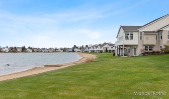 7443 Watermark Dr 32, Allendale, MI 49401