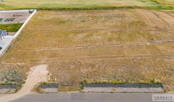 5581 Malheur River St, Ammon, ID 83406