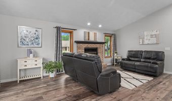 54 OPPORTUNITY Way, Appleton, WI 54915
