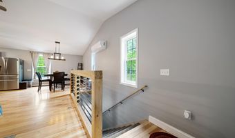 82 Parkey Rd, Barnstead, NH 03218