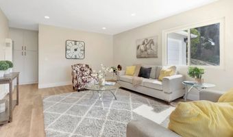 9188 Valencia St, Spring Valley, CA 91977