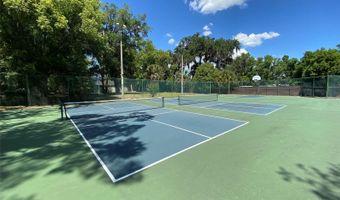 1016 LAKESIDE DR. Dr, Apopka, FL 32712