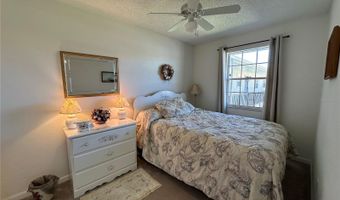 1640 JUNO Trl 205B, Astor, FL 32102