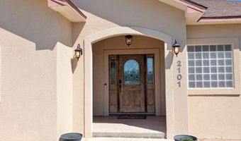 2101 Peach Tree St, Alpine, TX 79830