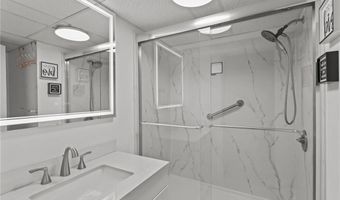 21 Lake Dr, North Kingstown, RI 02852