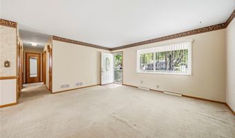 1118 Terrell Dr, Akron, OH 44313