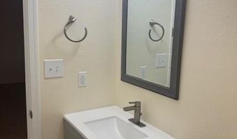 522 E 9th Ave 1, Apache Junction, AZ 85119