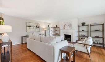 3809 MARYLAND St, Alexandria, VA 22309