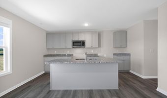 80 Coachman Ln, Autryville, NC 28318