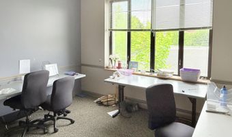 60 Second St, Auburn, ME 04210