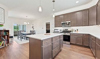 15 Kodak Ln, Angola, IN 46703