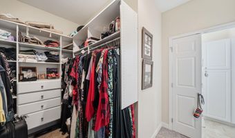 907 S 25th St, Beatrice, NE 68310